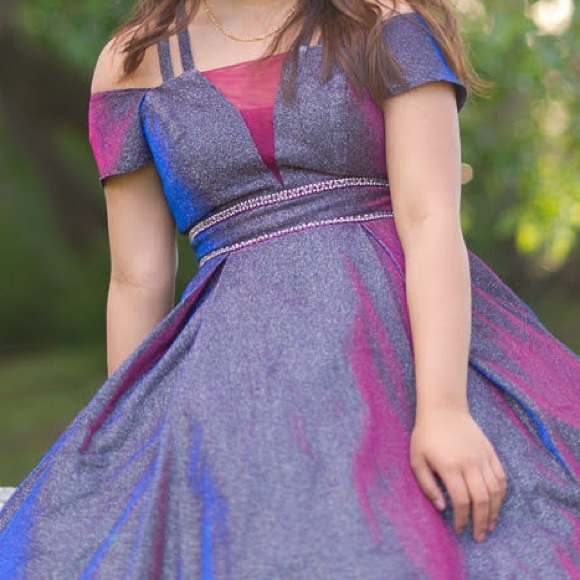 Galaxy (Purple) Off-Shoulder Graduation Dress - Picture 2 of 2